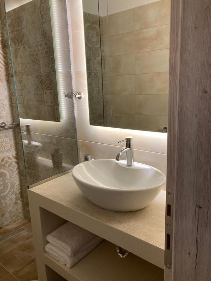 The Mits Luxury Apartments Скиатос Экстерьер фото