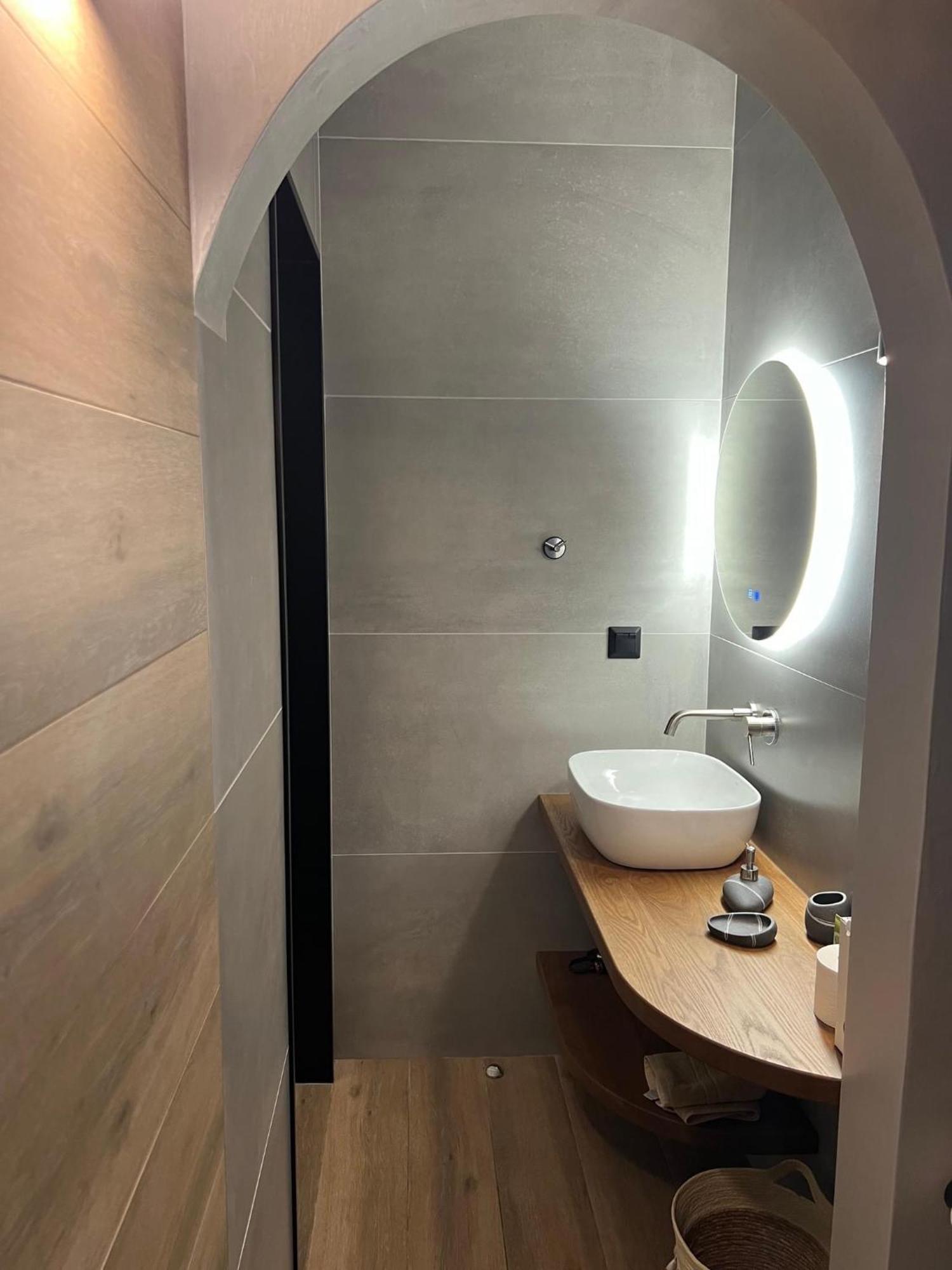 The Mits Luxury Apartments Скиатос Экстерьер фото