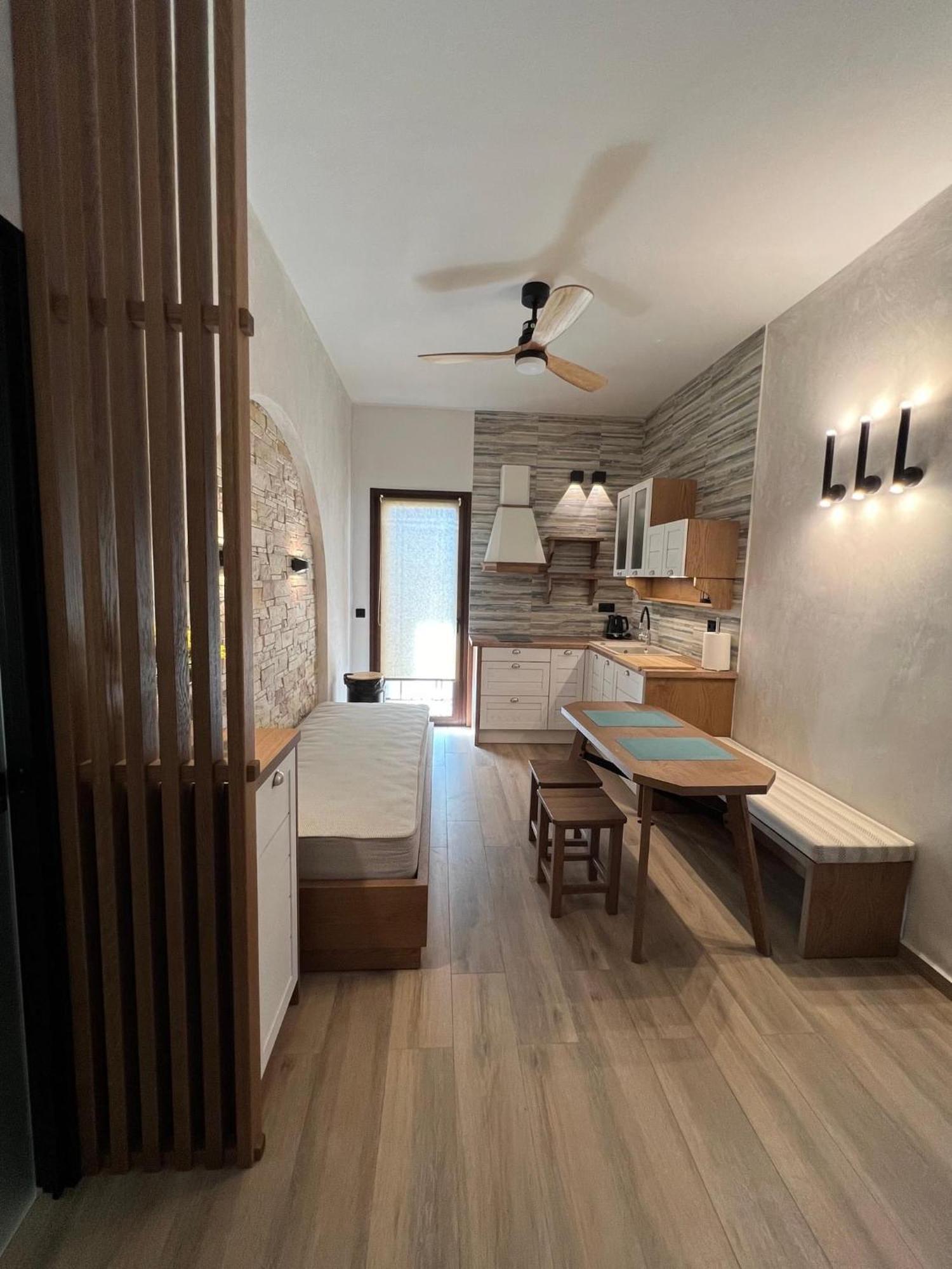 The Mits Luxury Apartments Скиатос Экстерьер фото